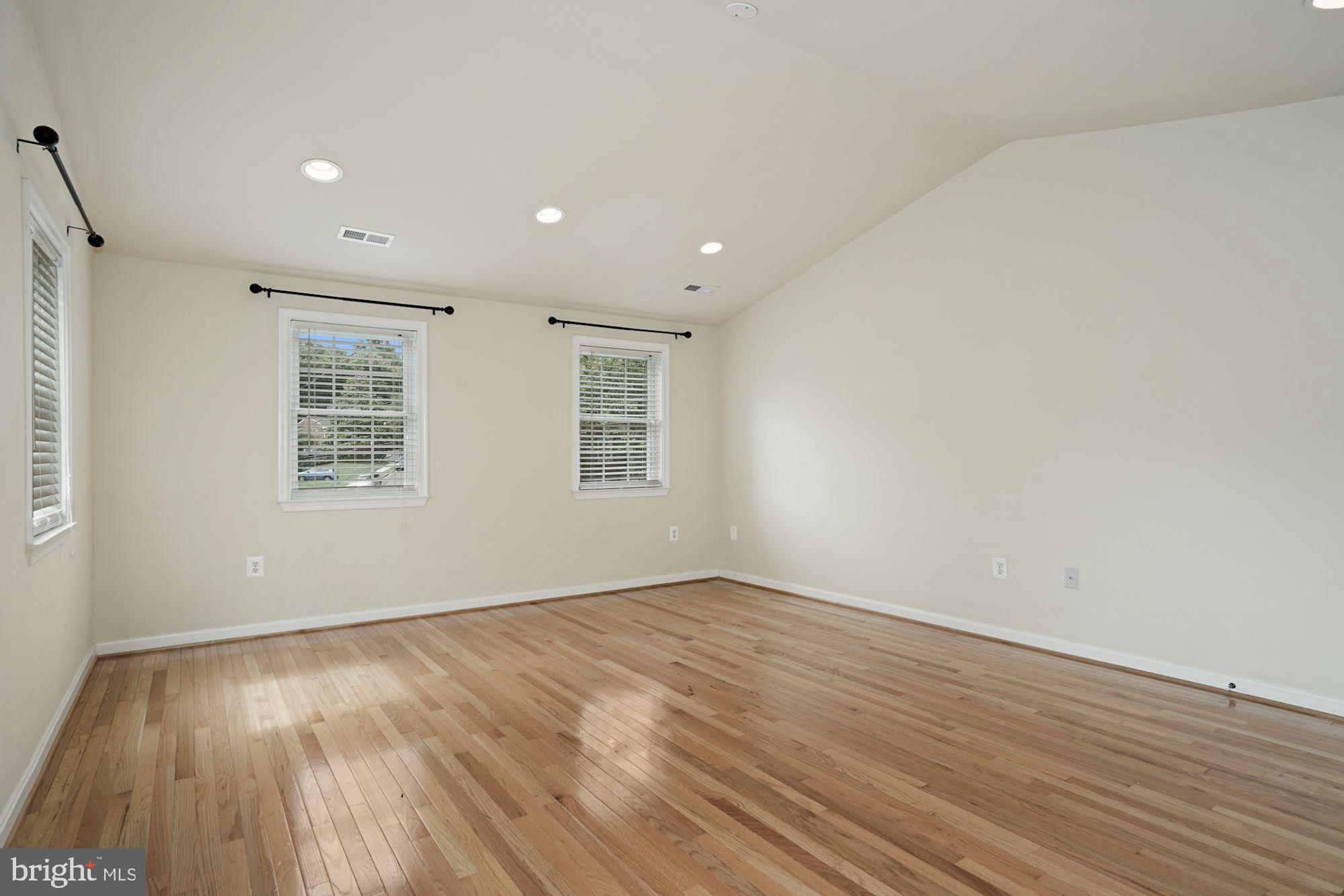 DOMINION HILLS - Residential Lease