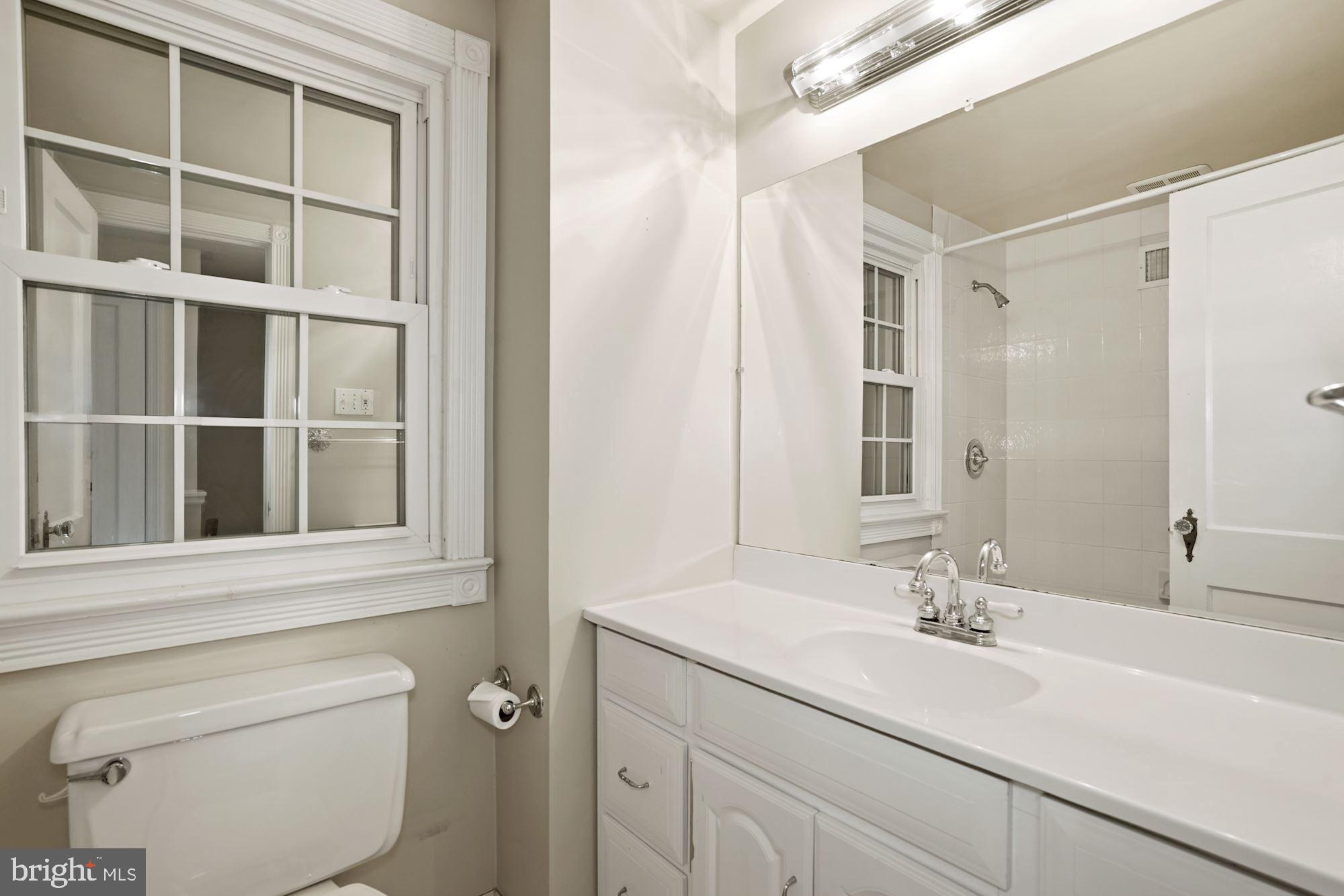 DOMINION HILLS - Residential Lease