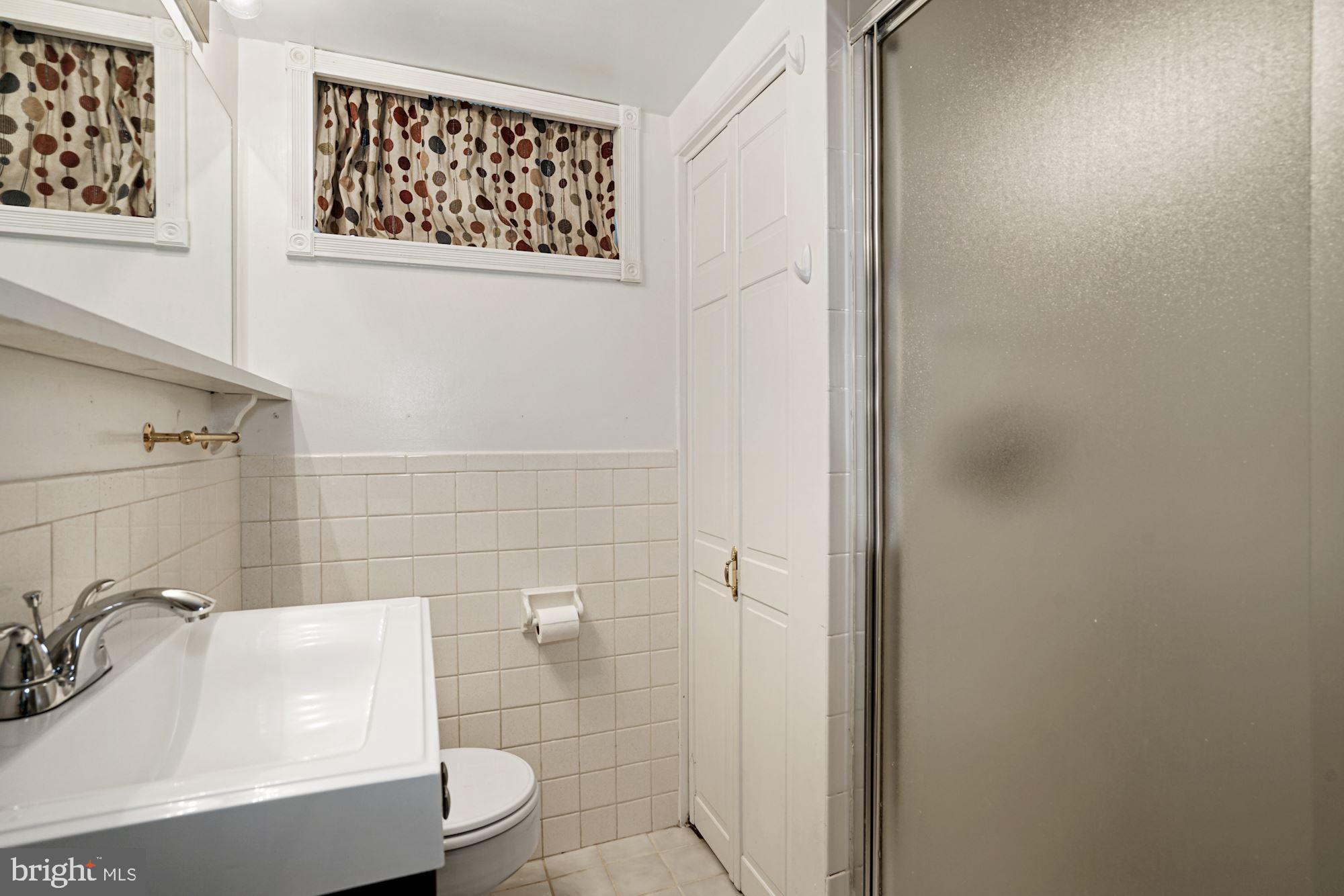 DOMINION HILLS - Residential Lease