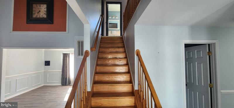 BRIAR RUN - Residential