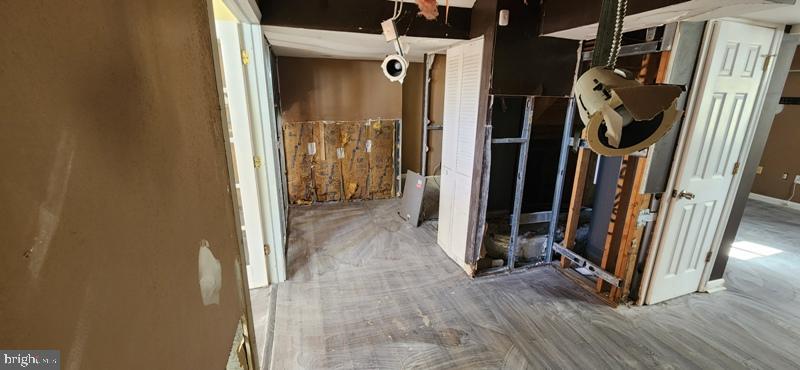 BRIAR RUN - Residential