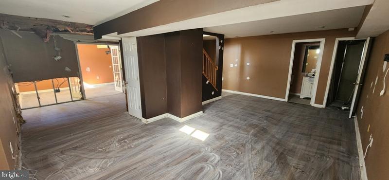 BRIAR RUN - Residential