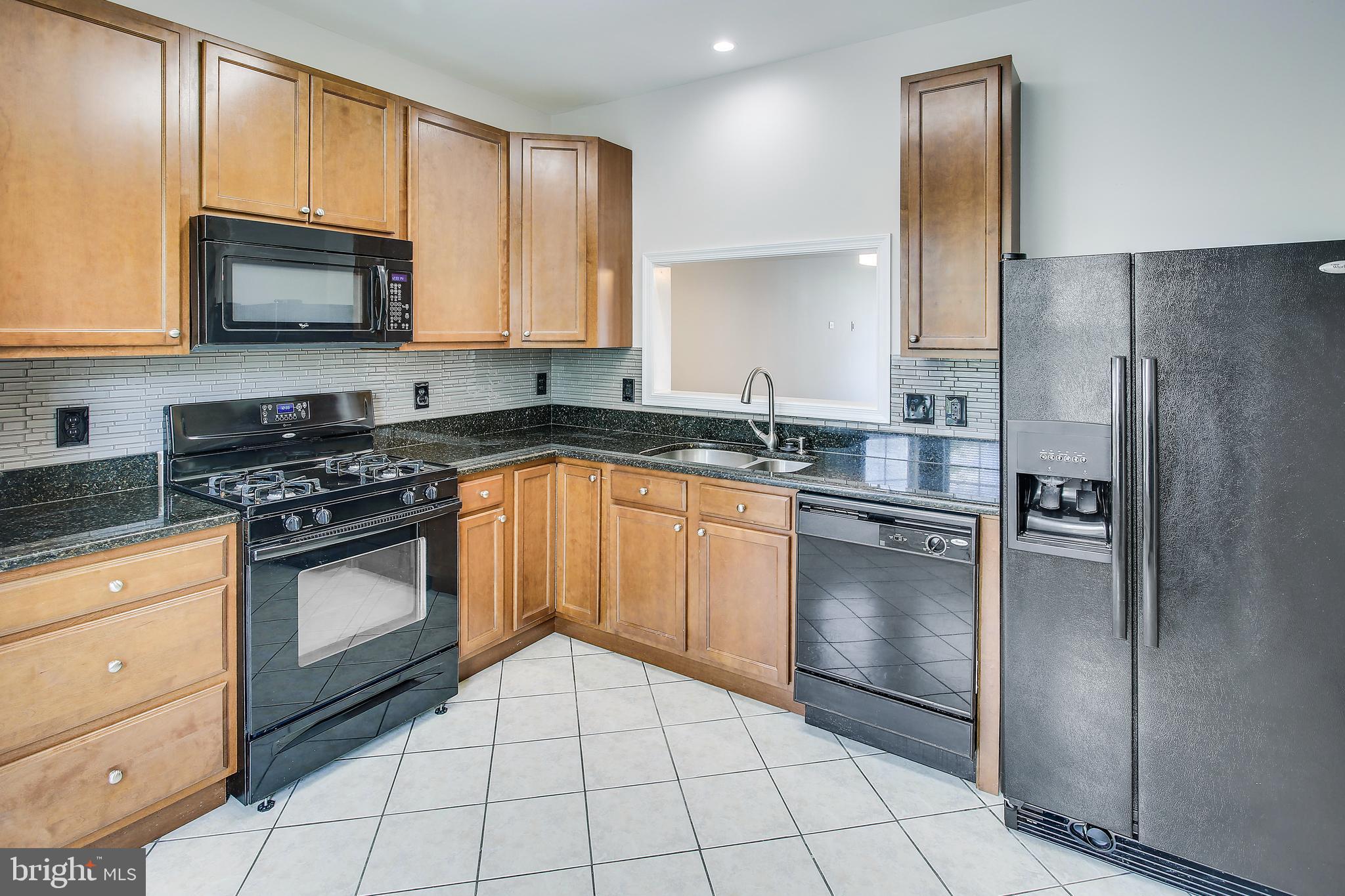 MARLTON TOWN CENTER - Residential