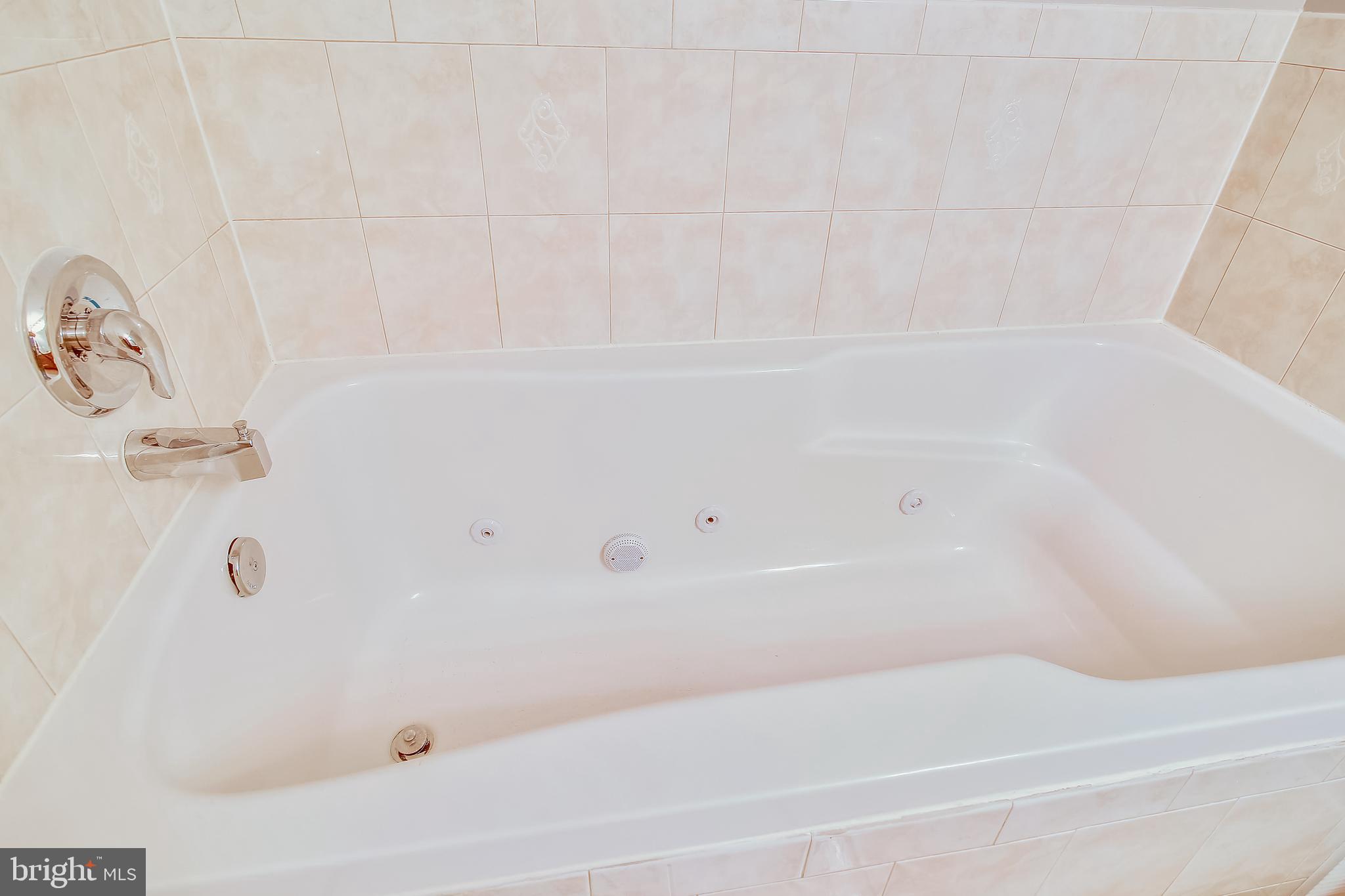 MARLTON TOWN CENTER - Residential