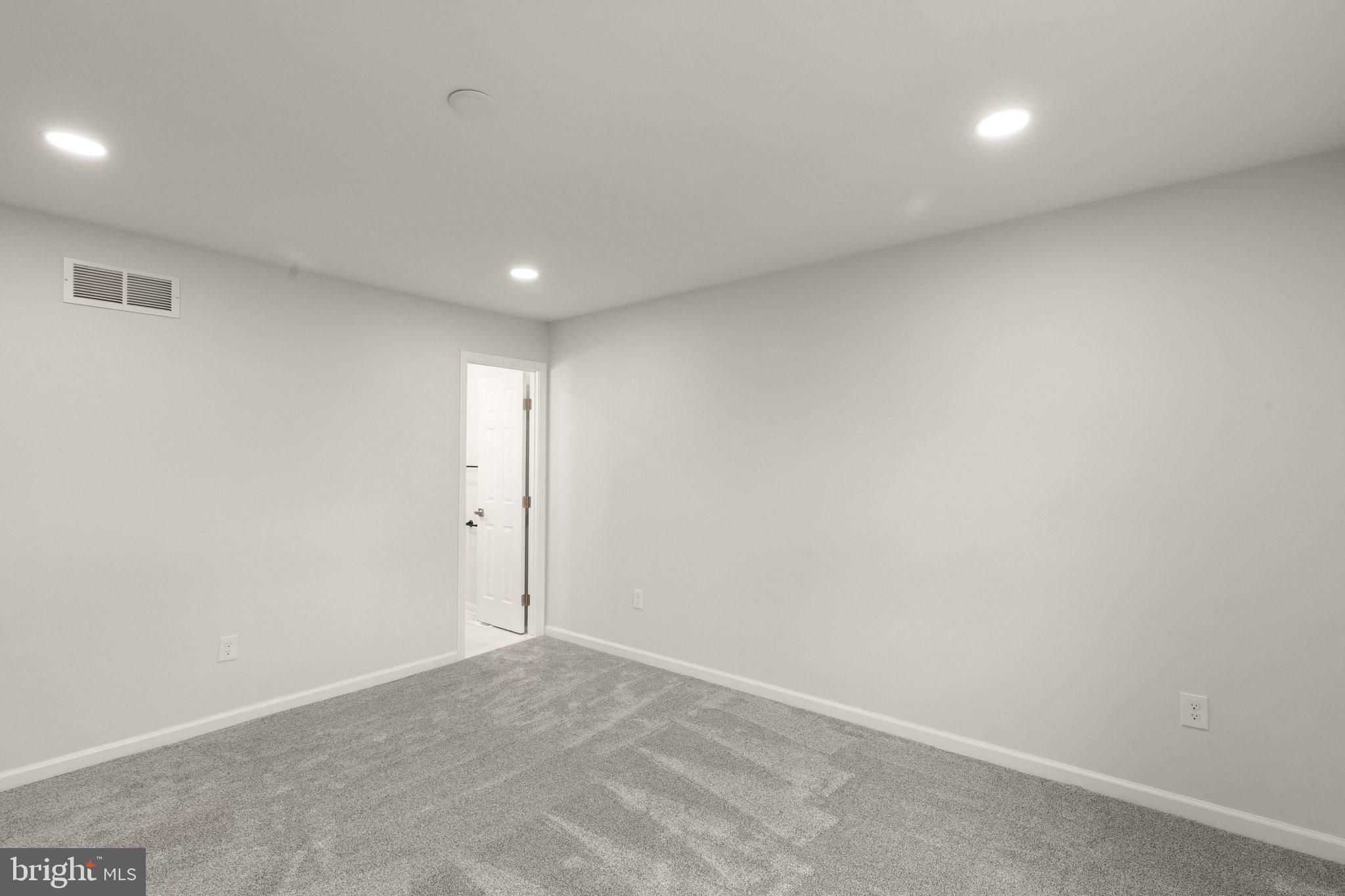 BRETON WOODS - Residential