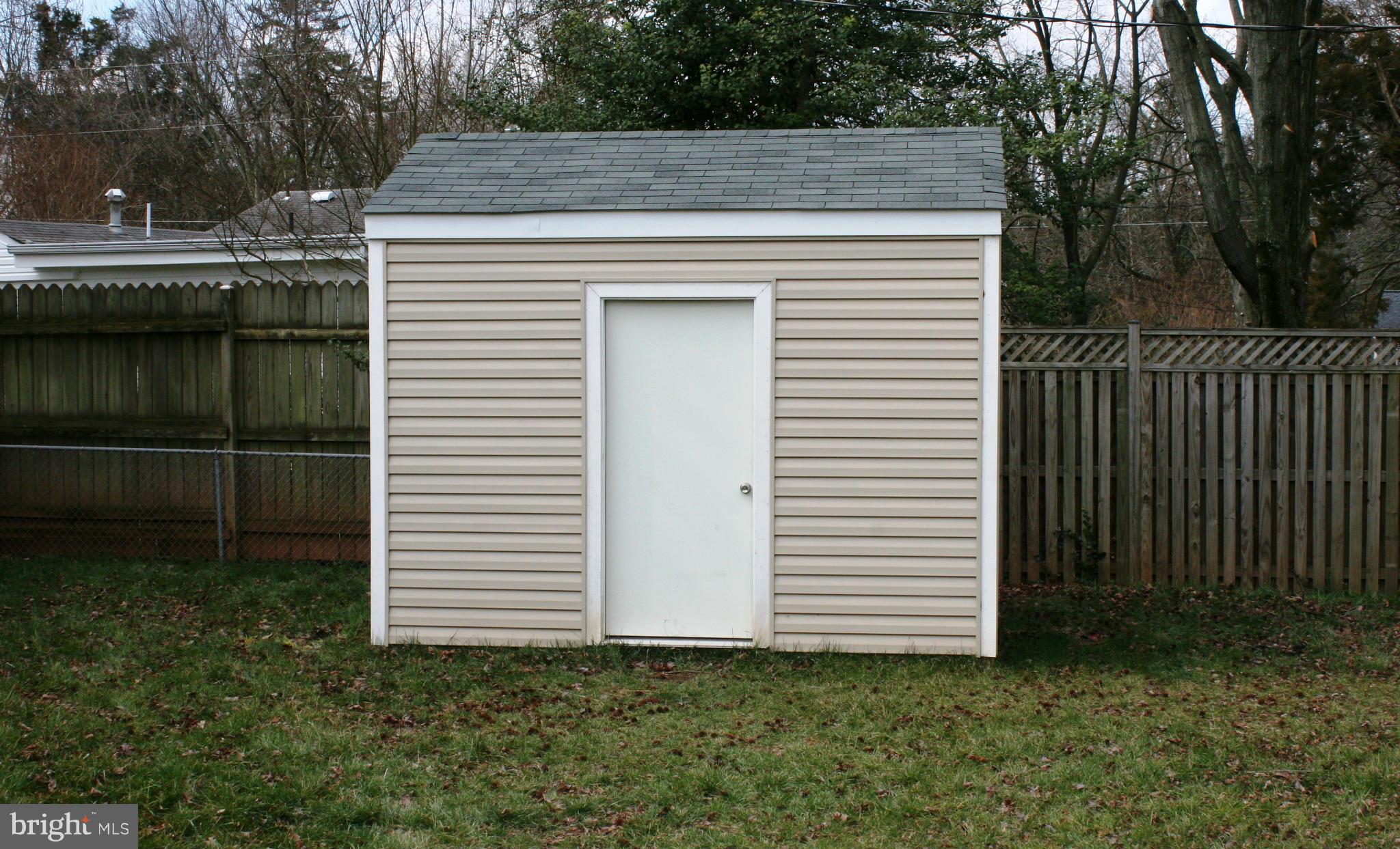 NORTHWEST - Residential Lease