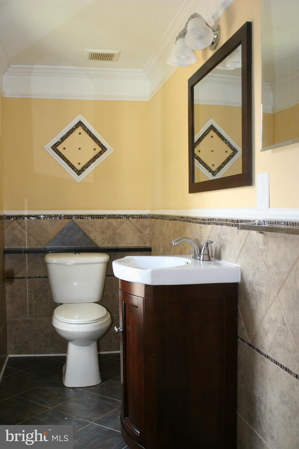 NORTHWEST - Residential Lease