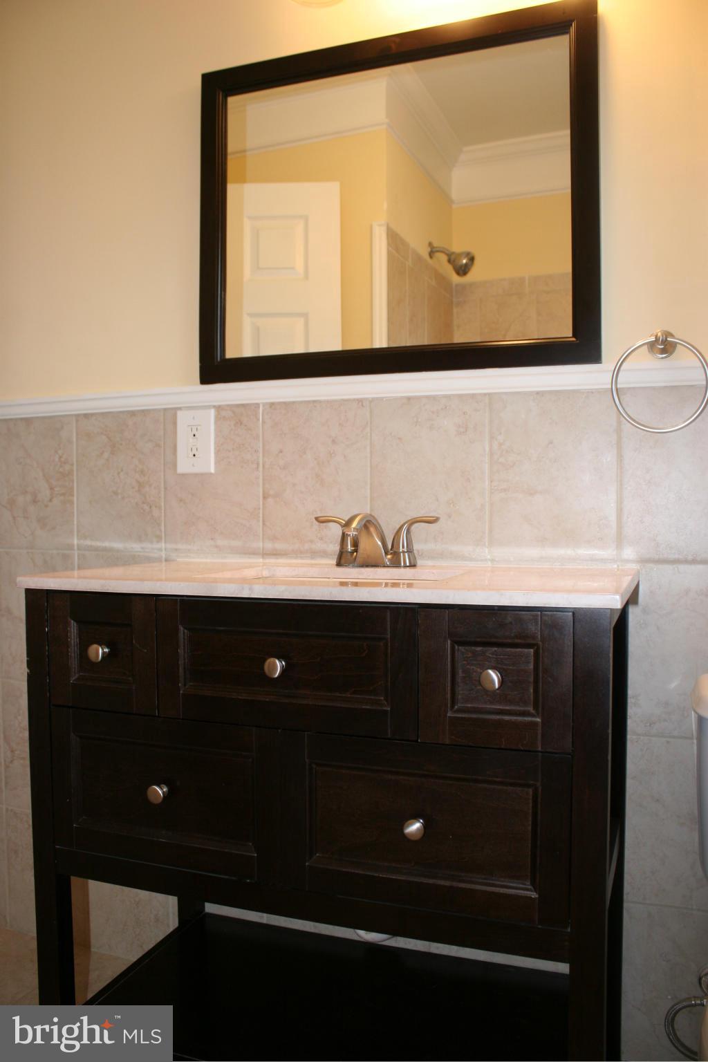 NORTHWEST - Residential Lease