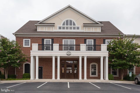 Photo of 12954 Centre Park Circle #304, HERNDON, VA 20171 (MLS # VAFX2344170)
