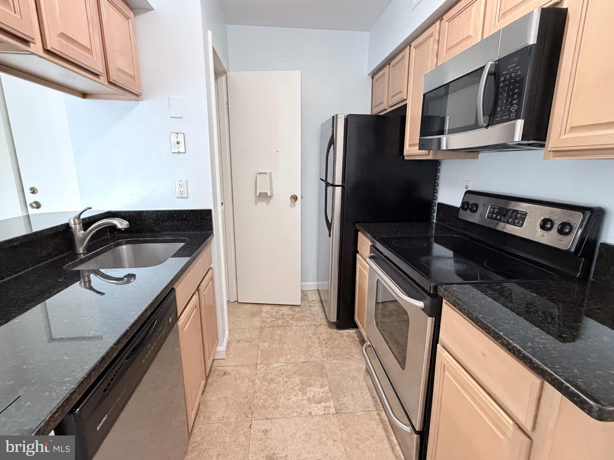 TIVOLI - Residential Lease