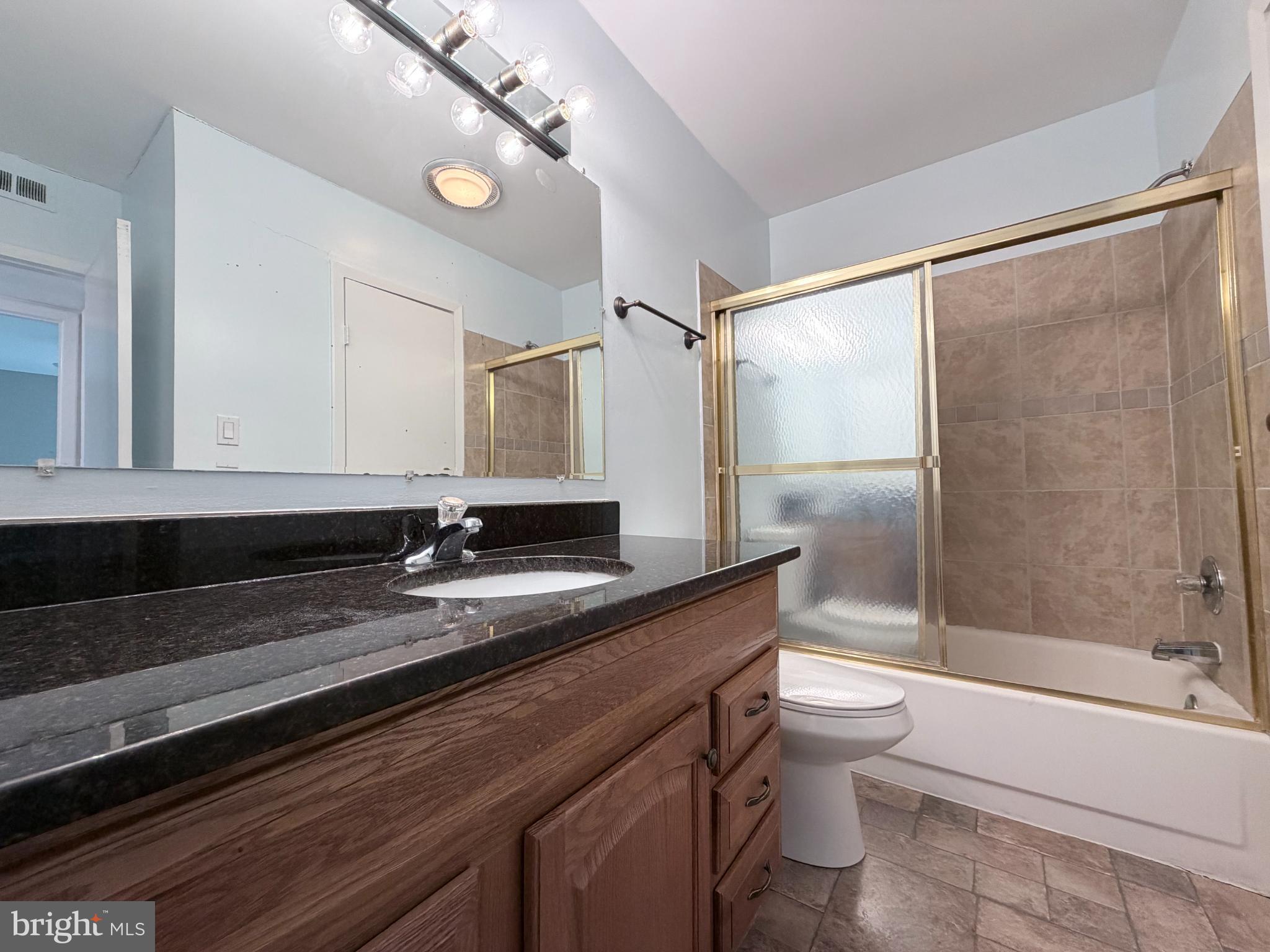 TIVOLI - Residential Lease