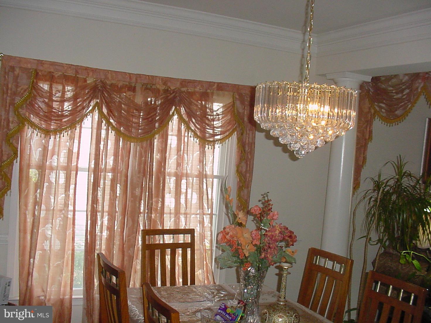 LOUDOUN VALLEY ESTATES - Residential