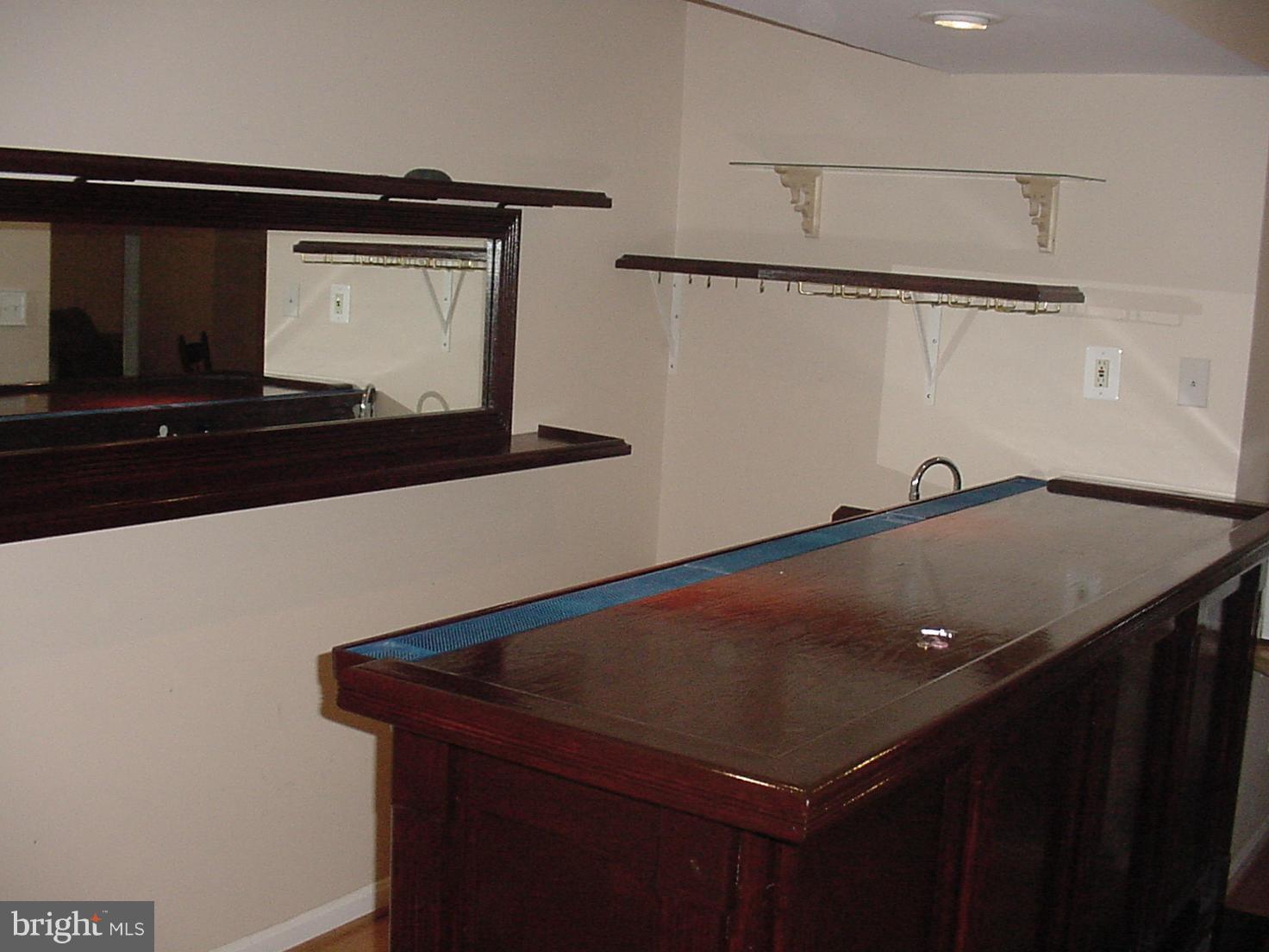 LOUDOUN VALLEY ESTATES - Residential