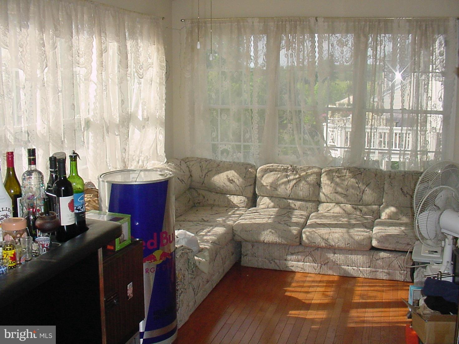 LOUDOUN VALLEY ESTATES - Residential