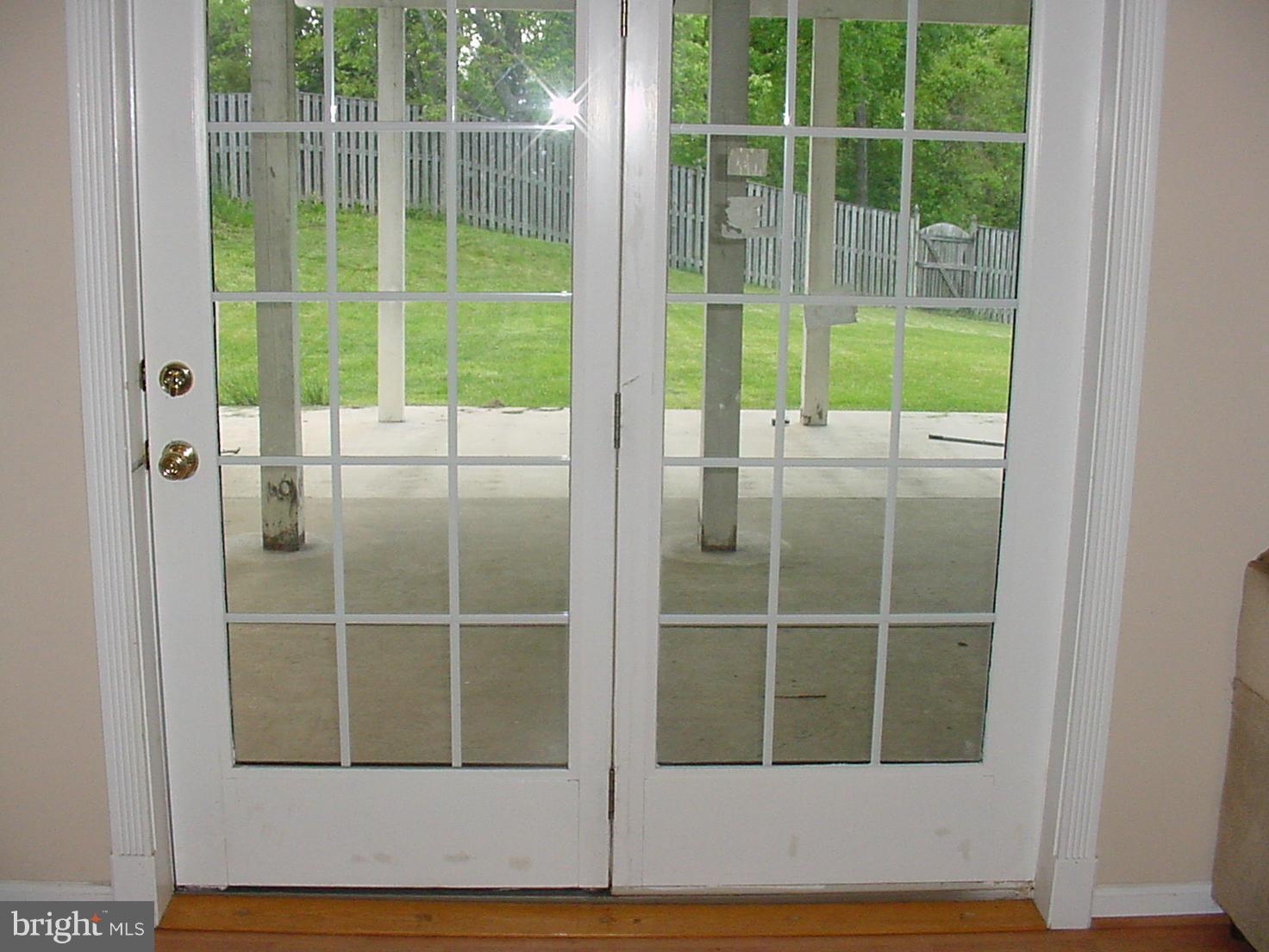 LOUDOUN VALLEY ESTATES - Residential