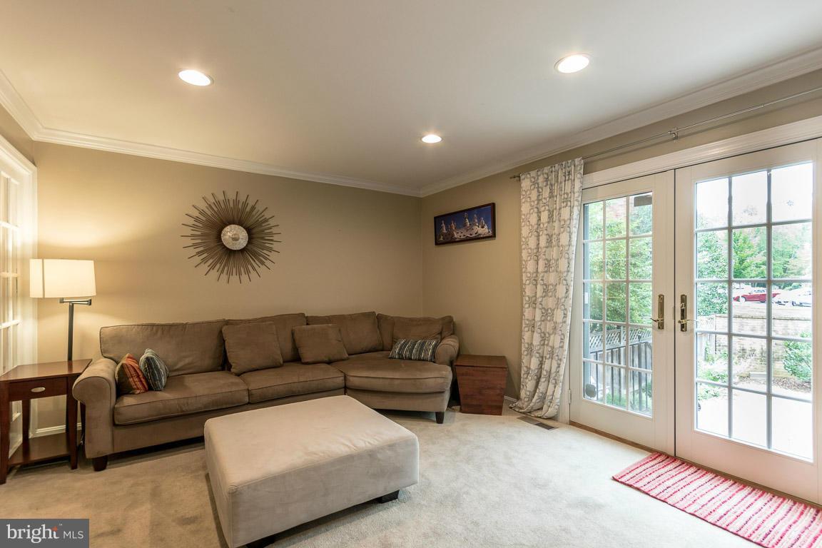 STONELEIGH - Residential