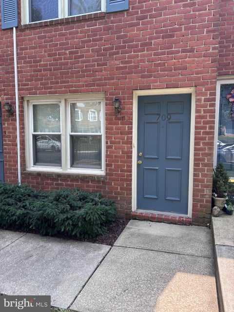 Condo For Sale - 709 Glenwood Street #57<br/> ANNAPOLIS, MD 21401