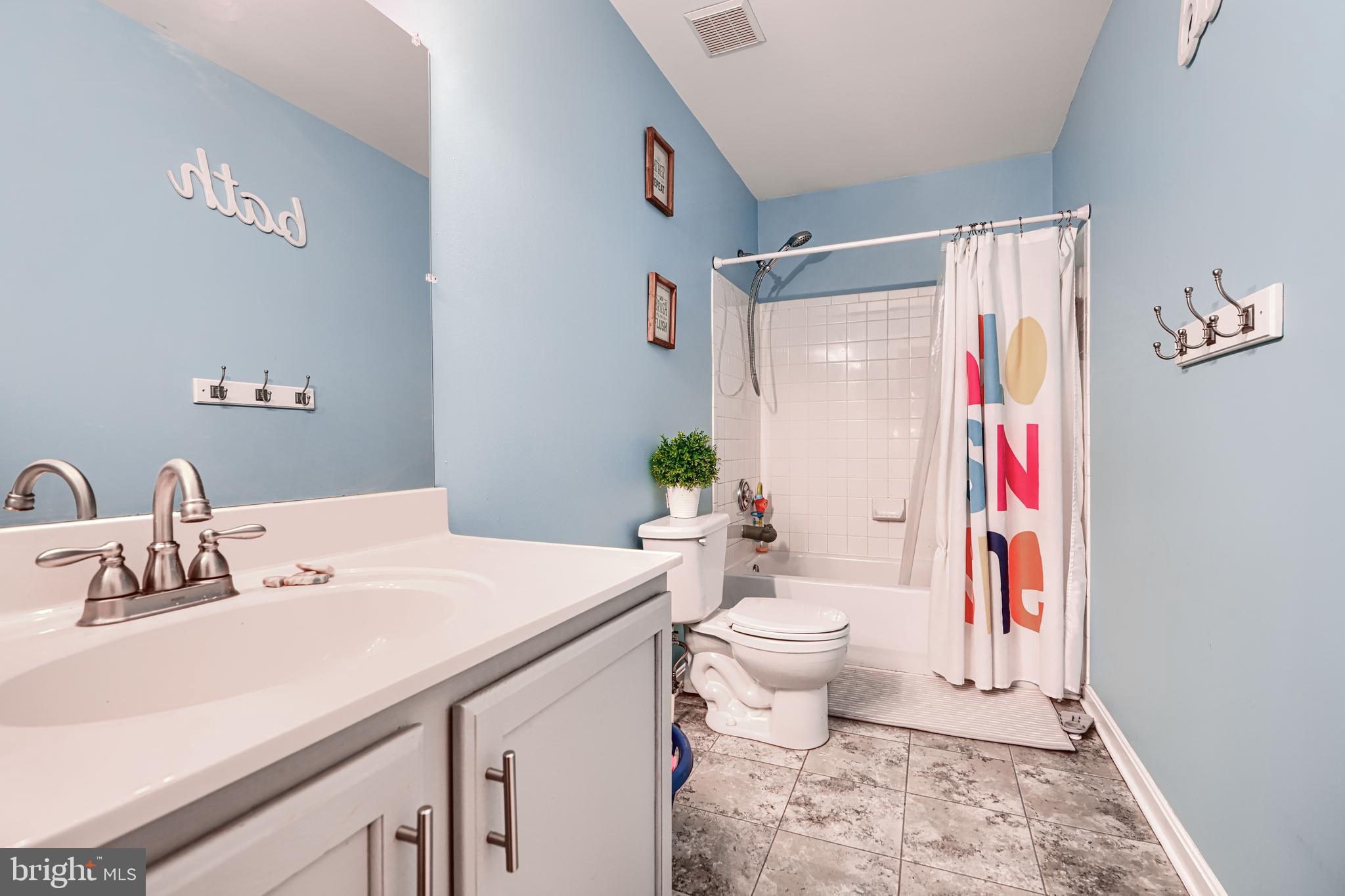 CHESAPEAKE HAVEN - Residential