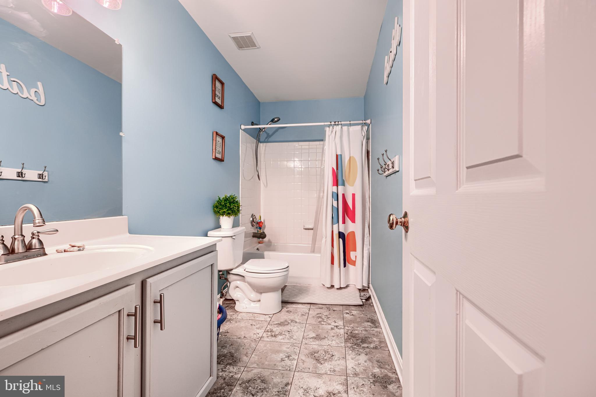 CHESAPEAKE HAVEN - Residential