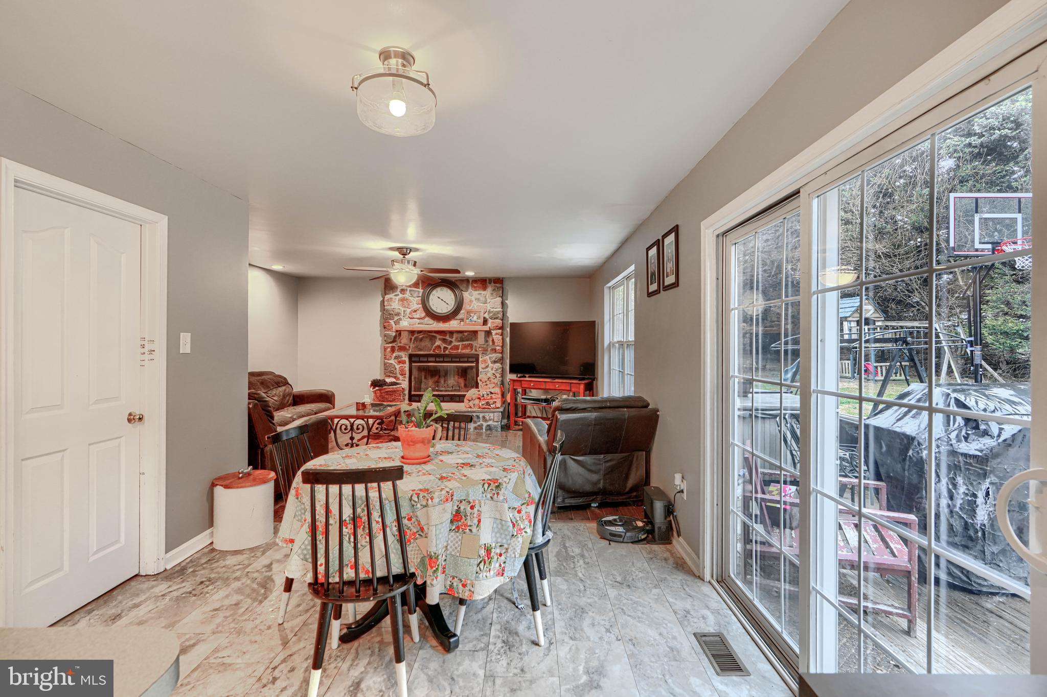 CHESAPEAKE HAVEN - Residential