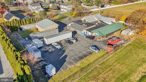 1016 E MAIN STREET NEW HOLLAND PA 17557