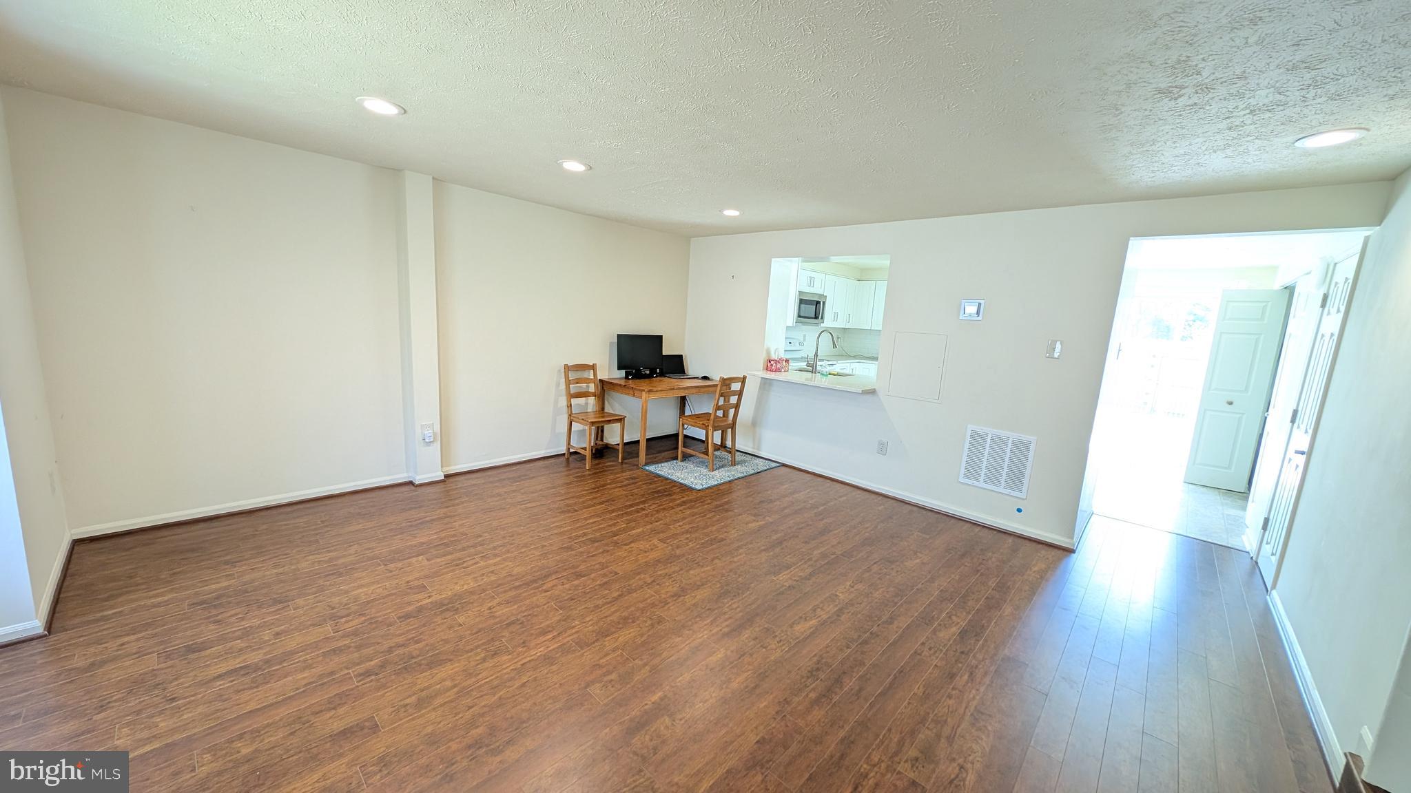 DUFIEF MILL ESTATES - Residential