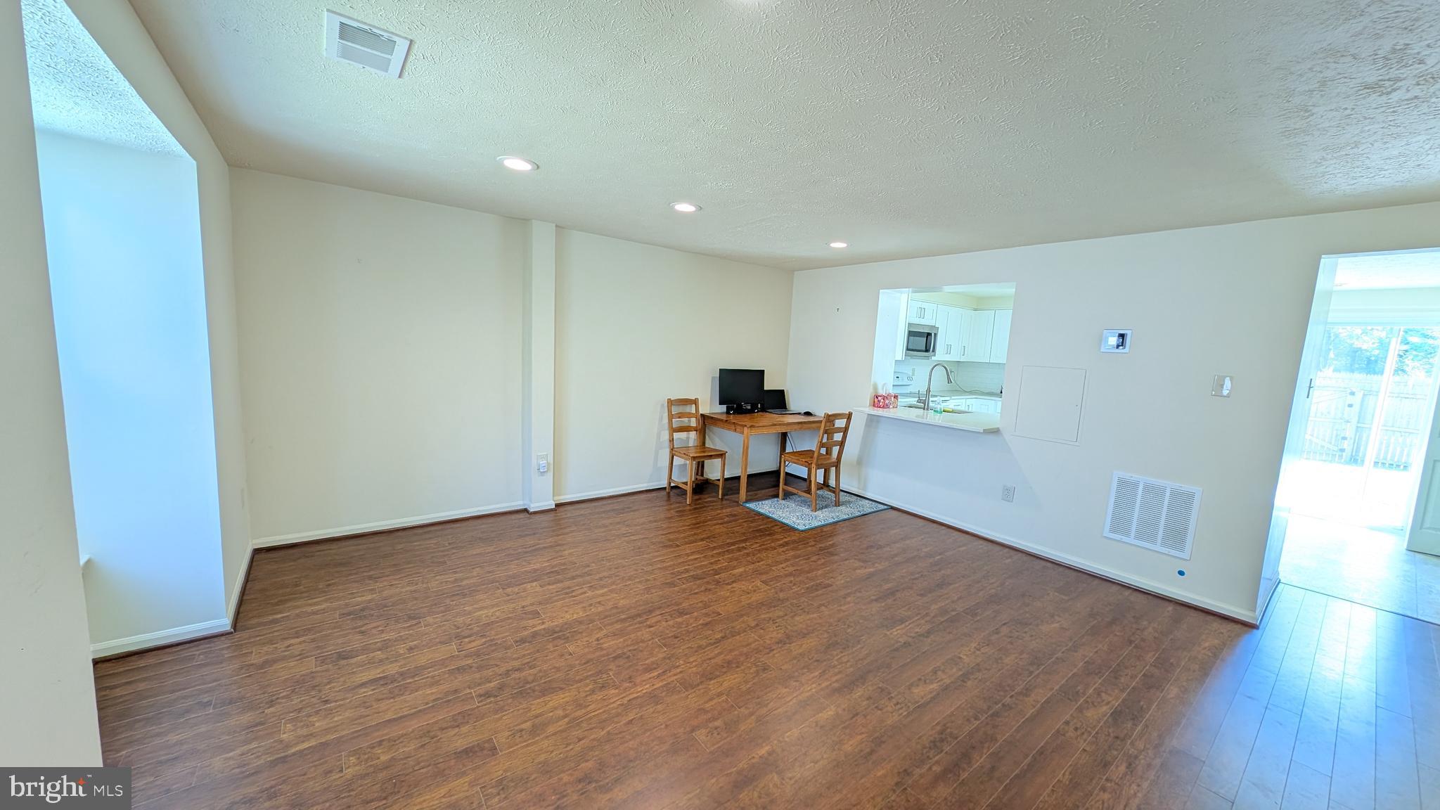 DUFIEF MILL ESTATES - Residential