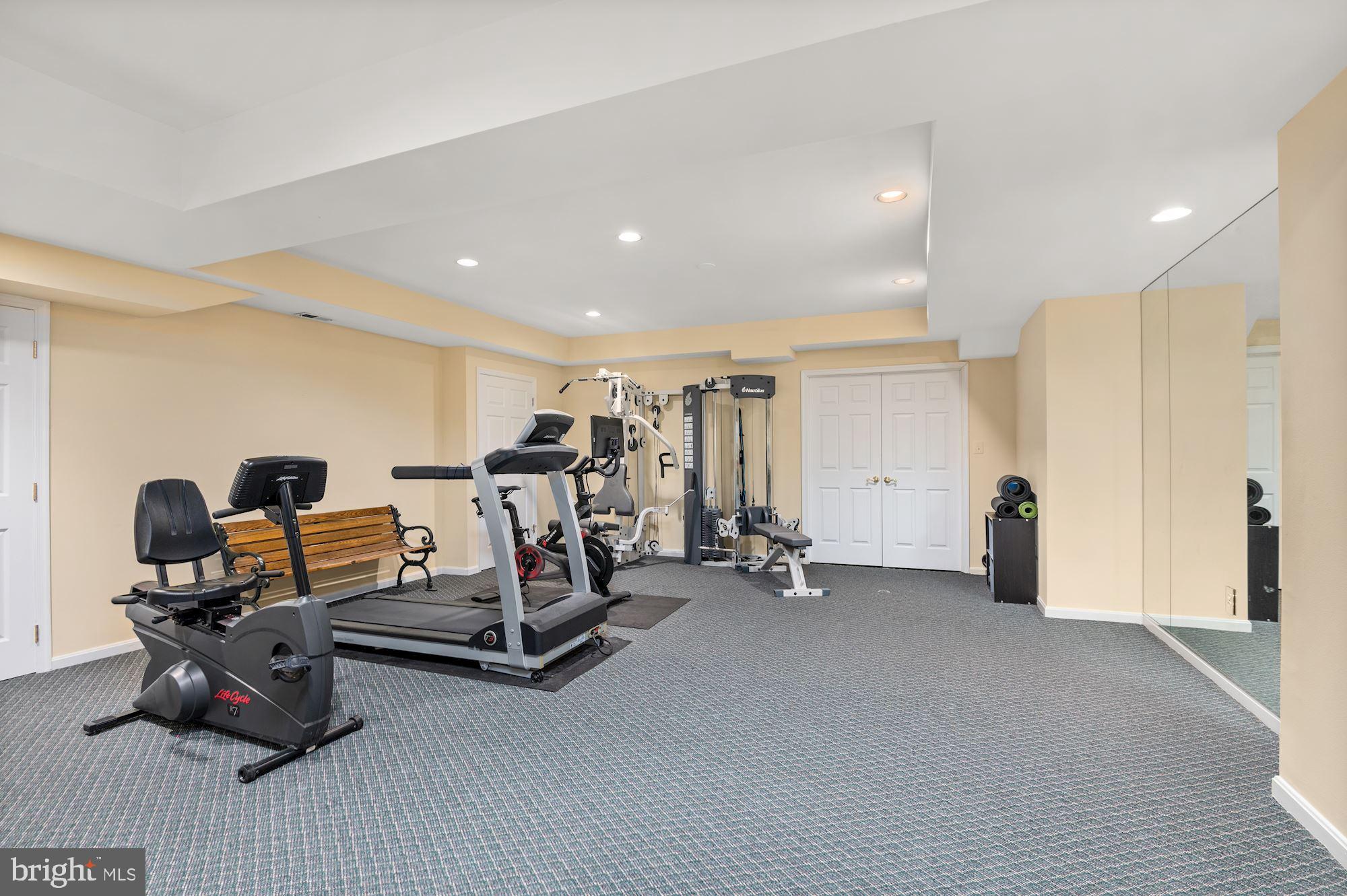 AVENEL - Residential