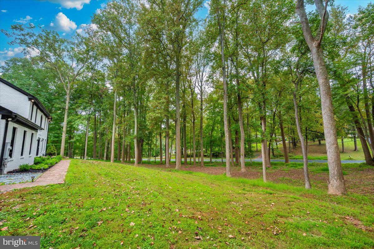 UPPER SENECA CREST - Residential