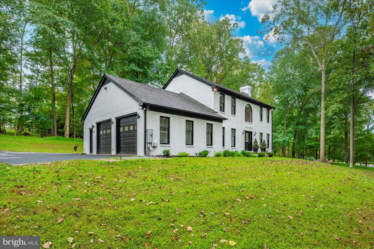 UPPER SENECA CREST - Residential