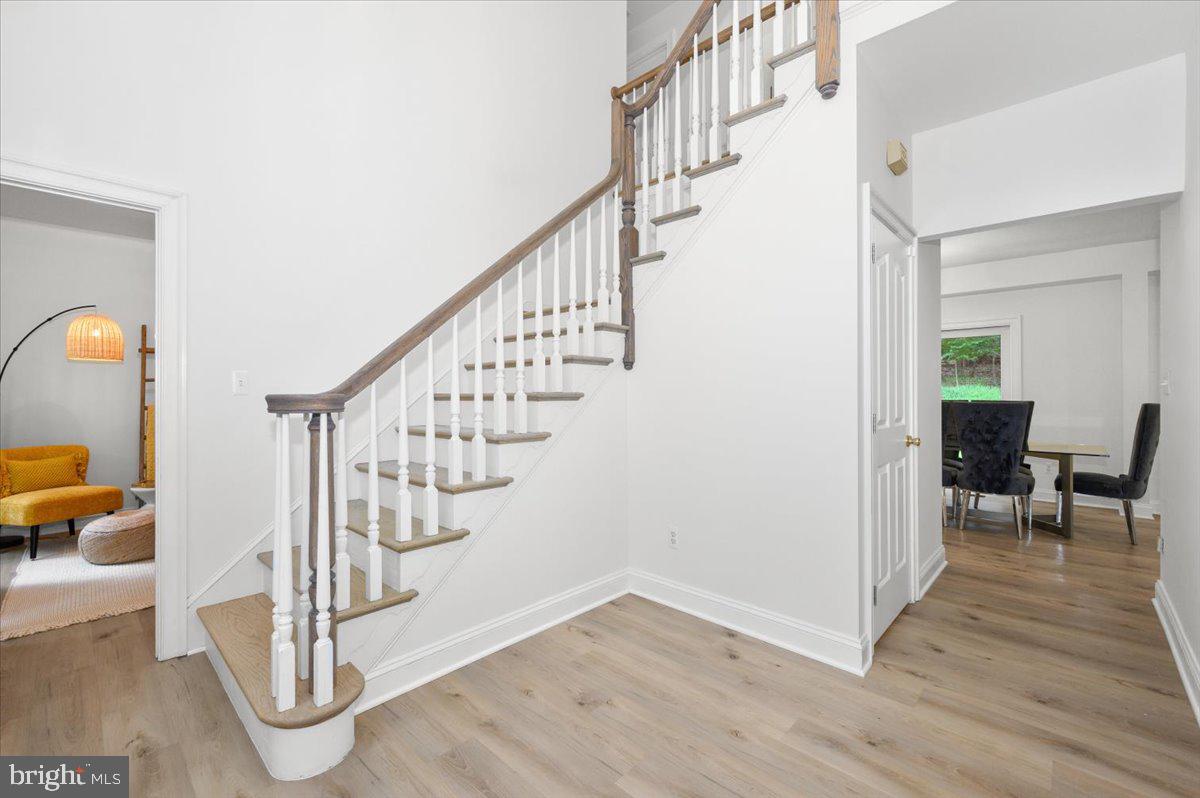 UPPER SENECA CREST - Residential