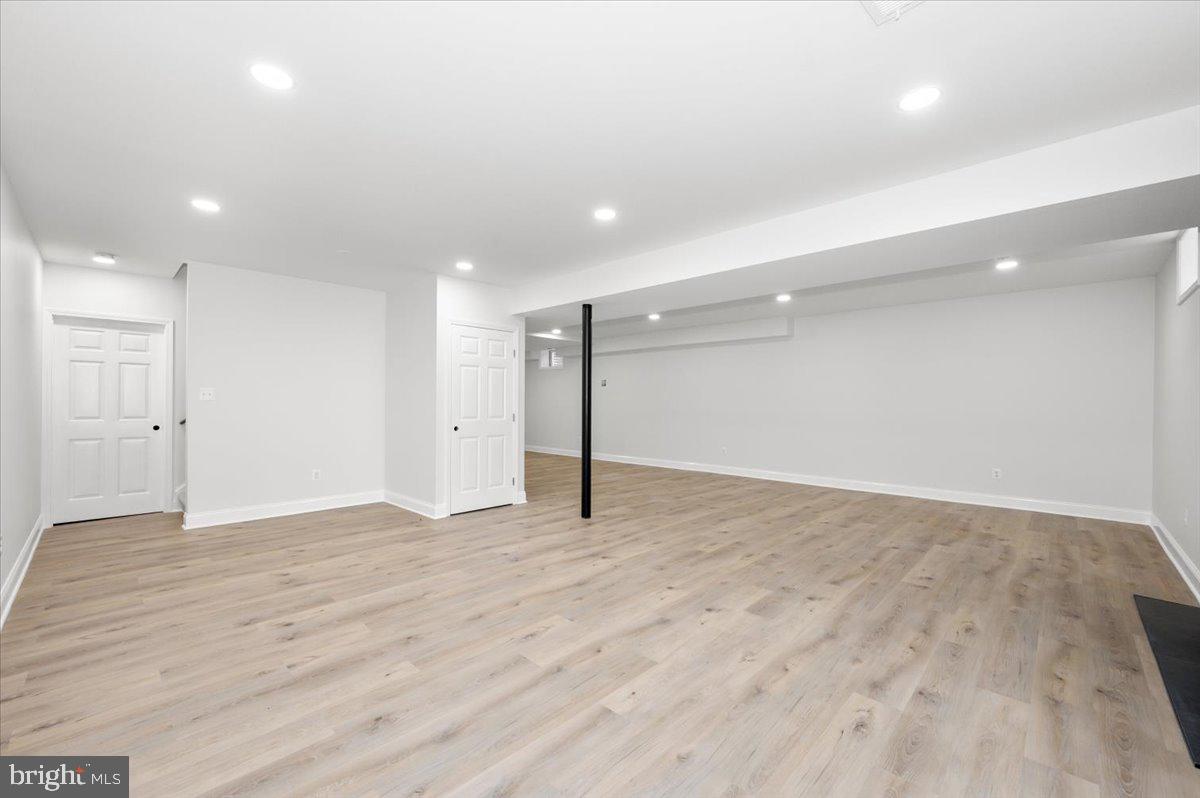 UPPER SENECA CREST - Residential