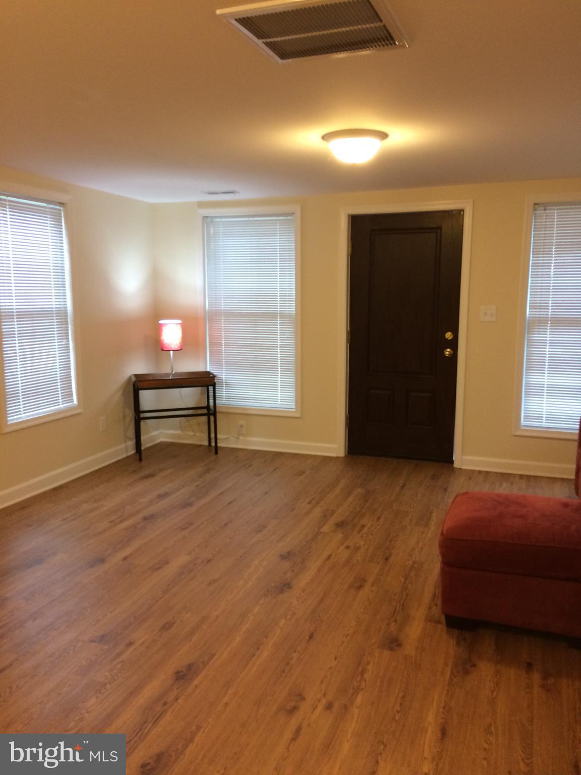 ASHBY MT. JACKSON - Residential Lease