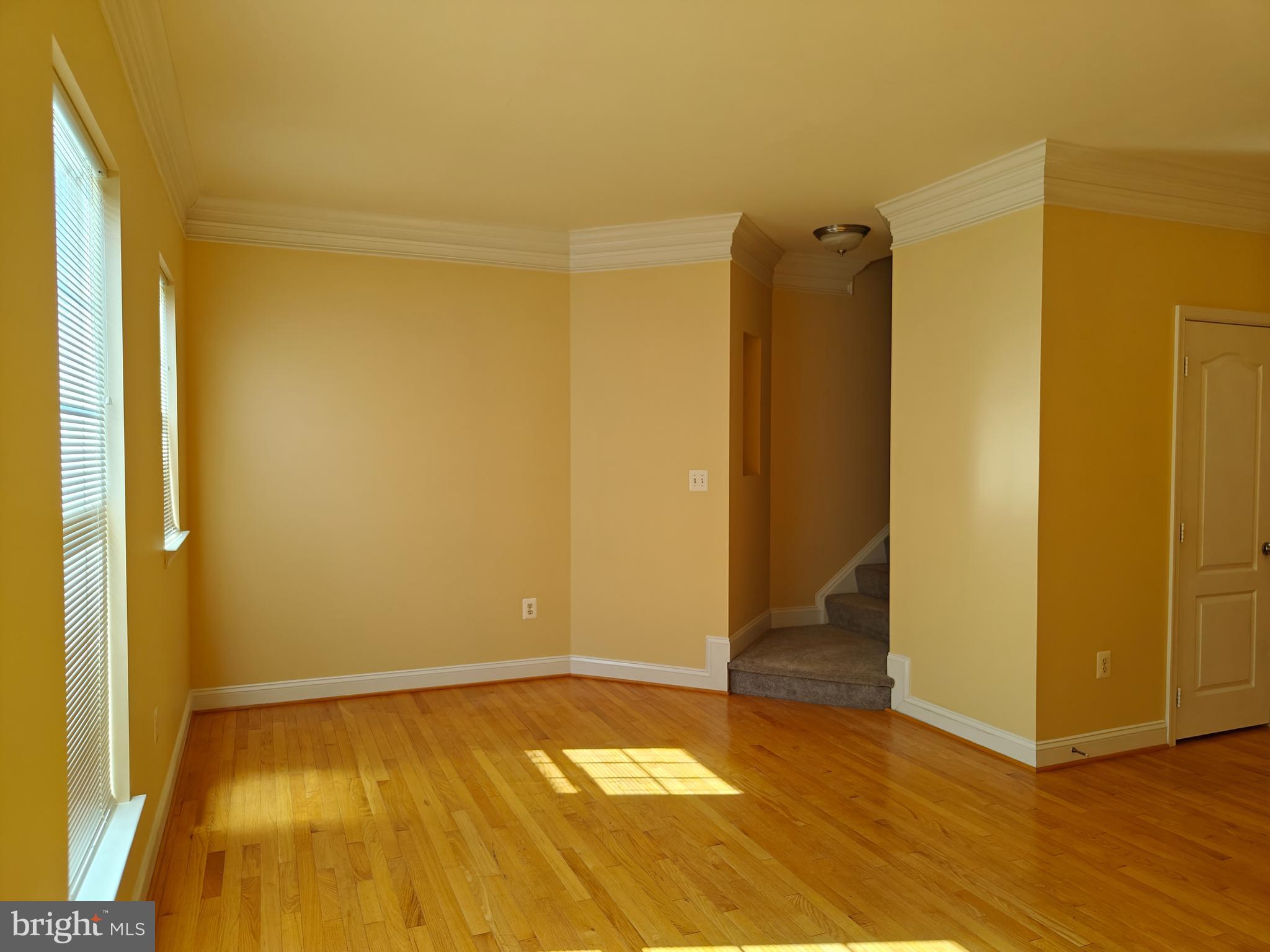 RIVER OAKS - Residential