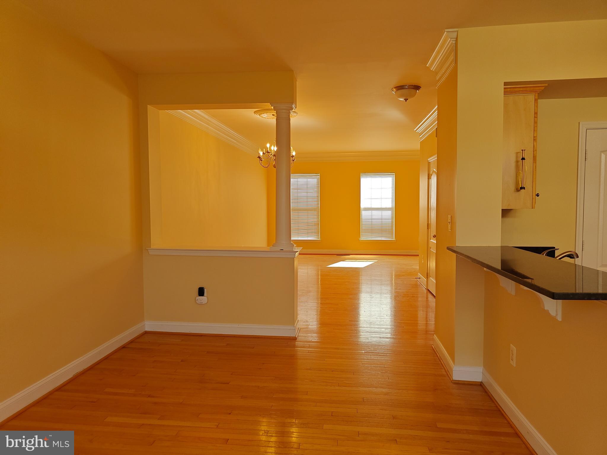 RIVER OAKS - Residential