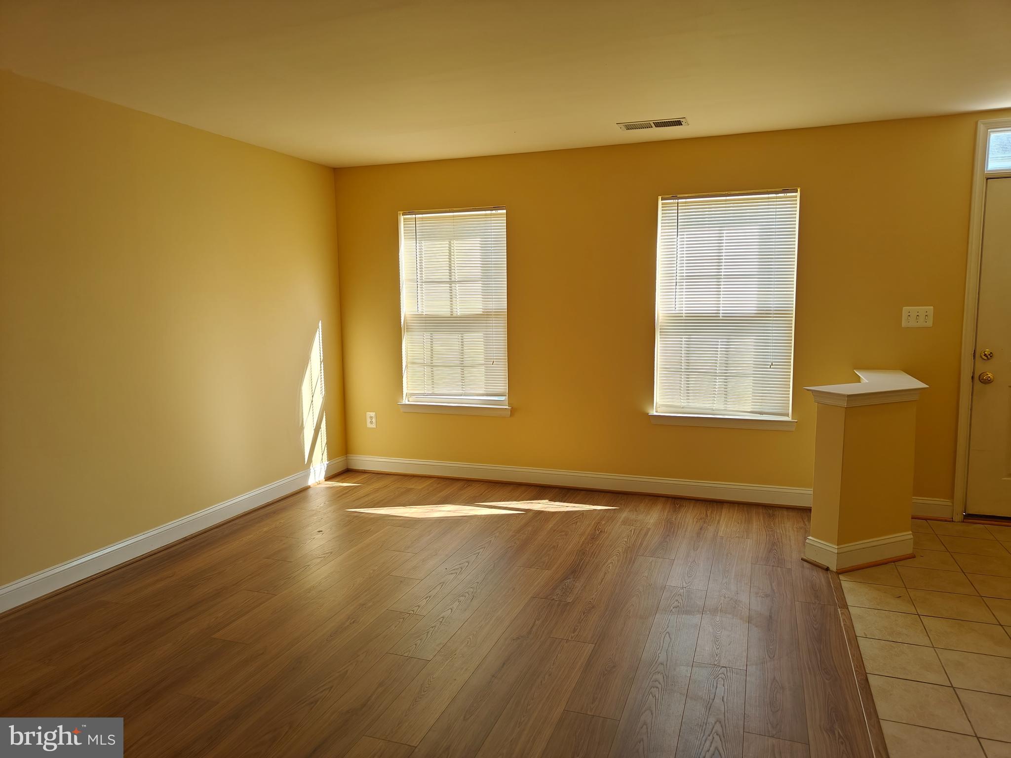 RIVER OAKS - Residential