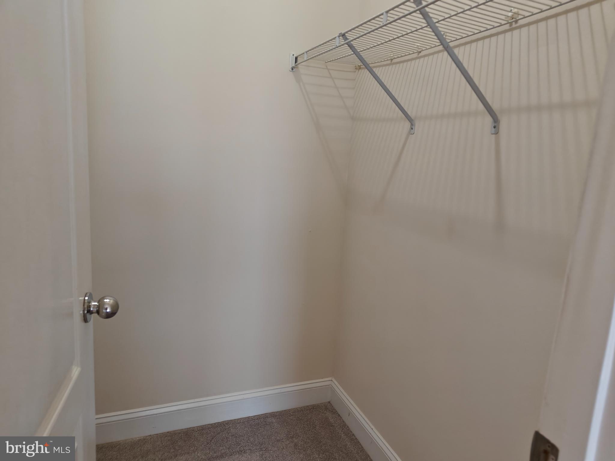 RIVER OAKS - Residential