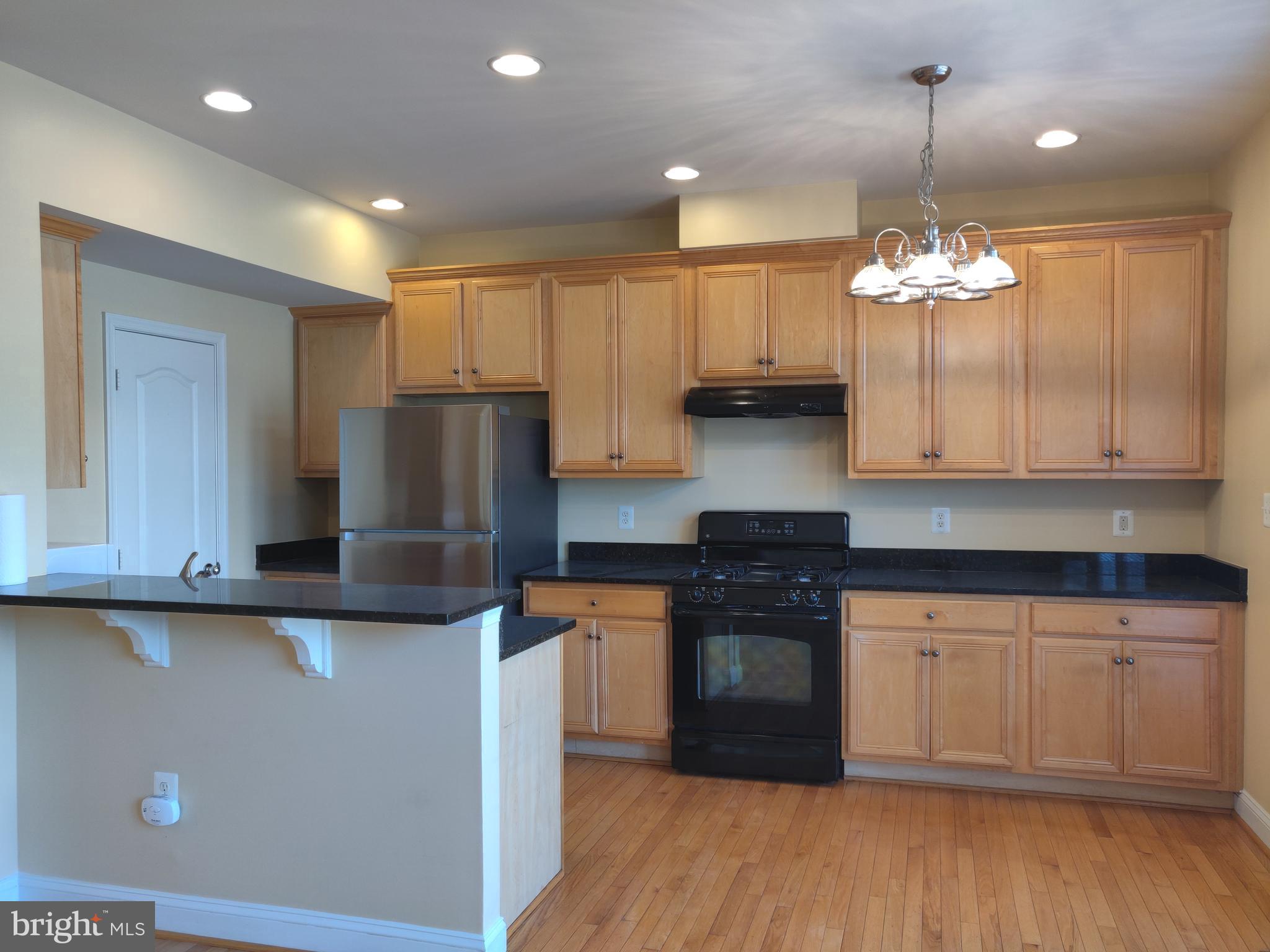 RIVER OAKS - Residential