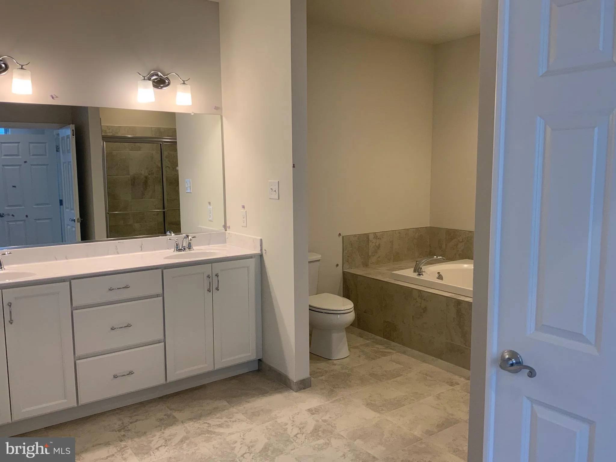 Malvern, Pennsylvania 19355, United States, 4 Bedrooms Bedrooms, ,3 BathroomsBathrooms,Residential,Active,33104