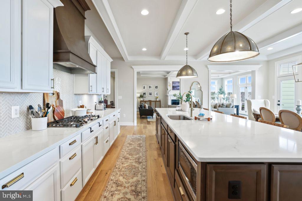 MEETINGHOUSE FARM - Residential