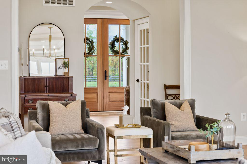 MEETINGHOUSE FARM - Residential