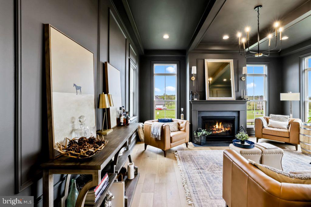 MEETINGHOUSE FARM - Residential