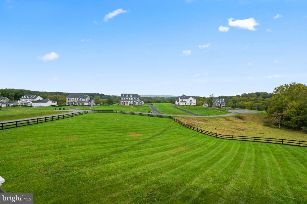 MEETINGHOUSE FARM - Residential