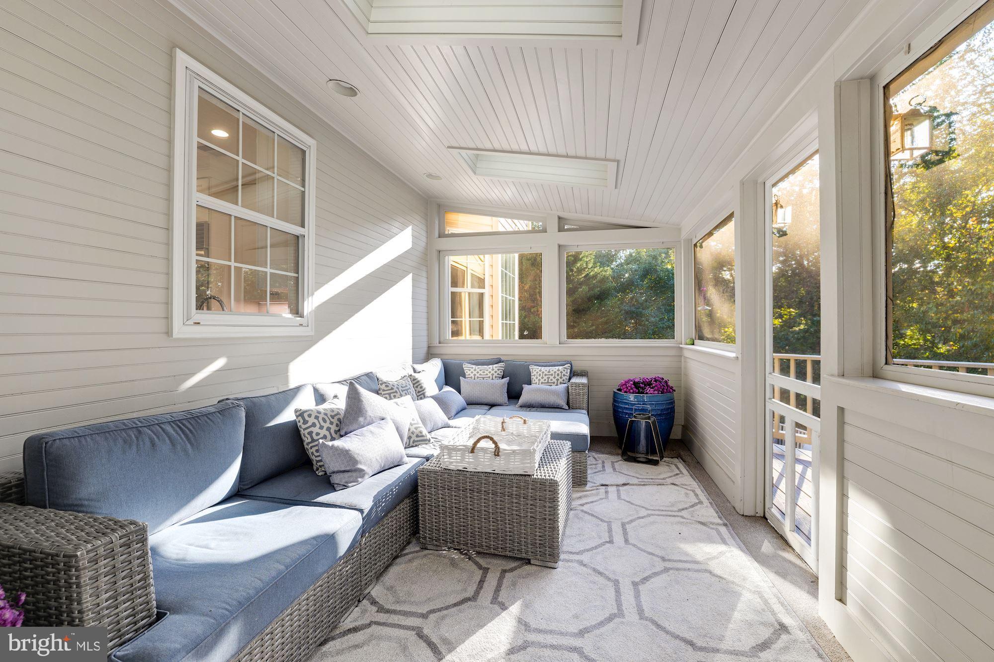 POTOMAC STATION - Residential