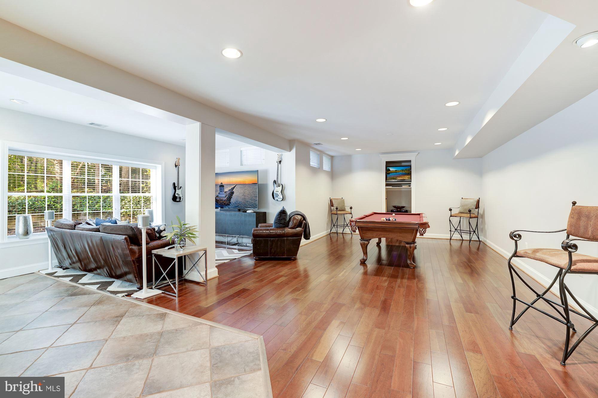 POTOMAC STATION - Residential