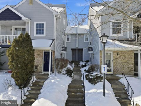 1812 SOCIETY PLACE NEWTOWN PA 18940