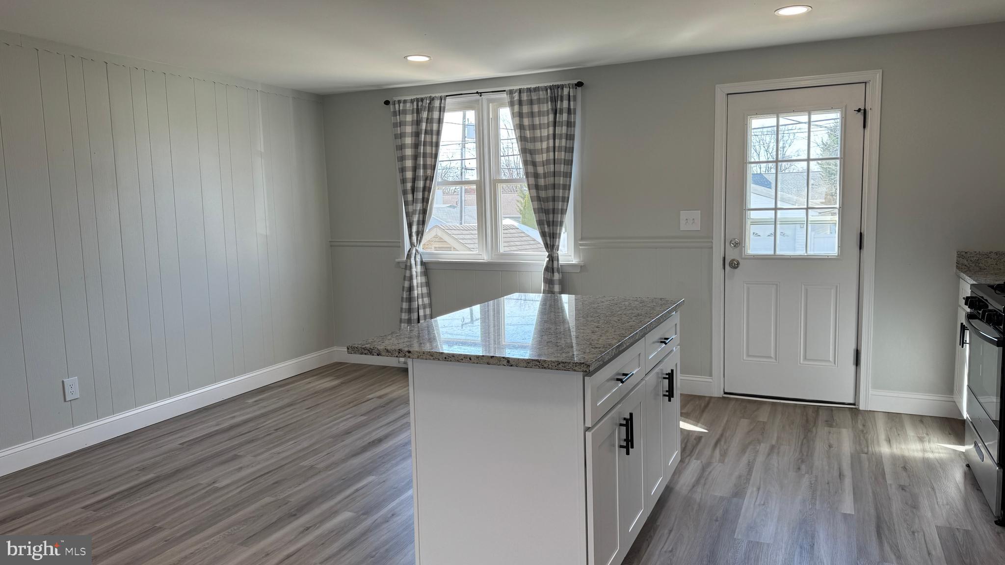 EASTFIELD - Residential