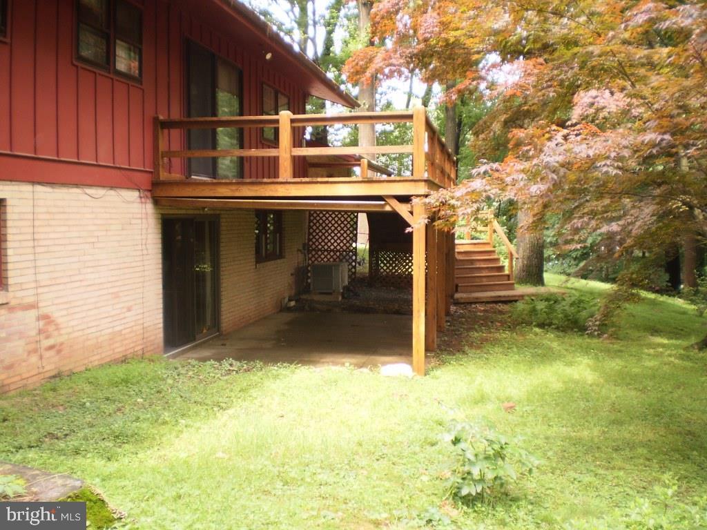 CHESTNUT HILL - Residential