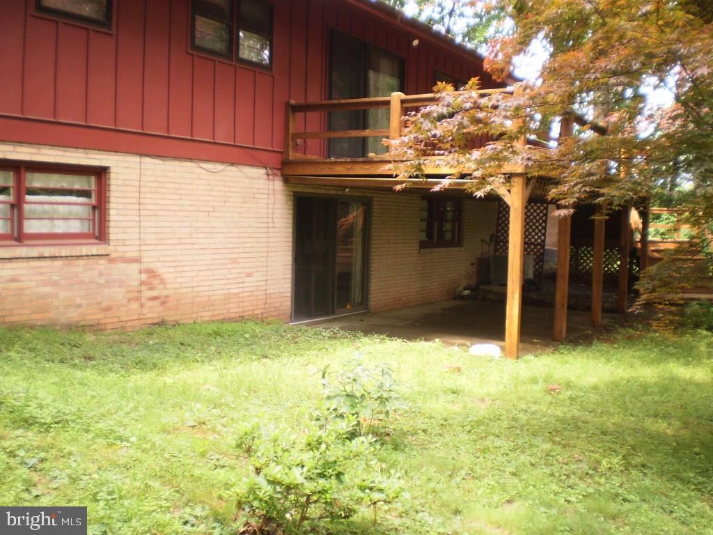 CHESTNUT HILL - Residential