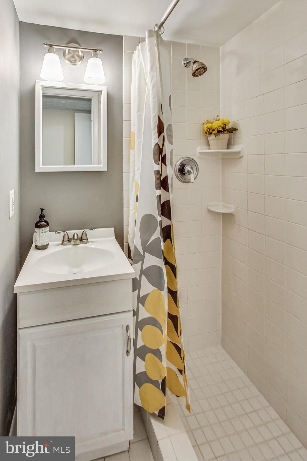 LAKEFORD - Residential